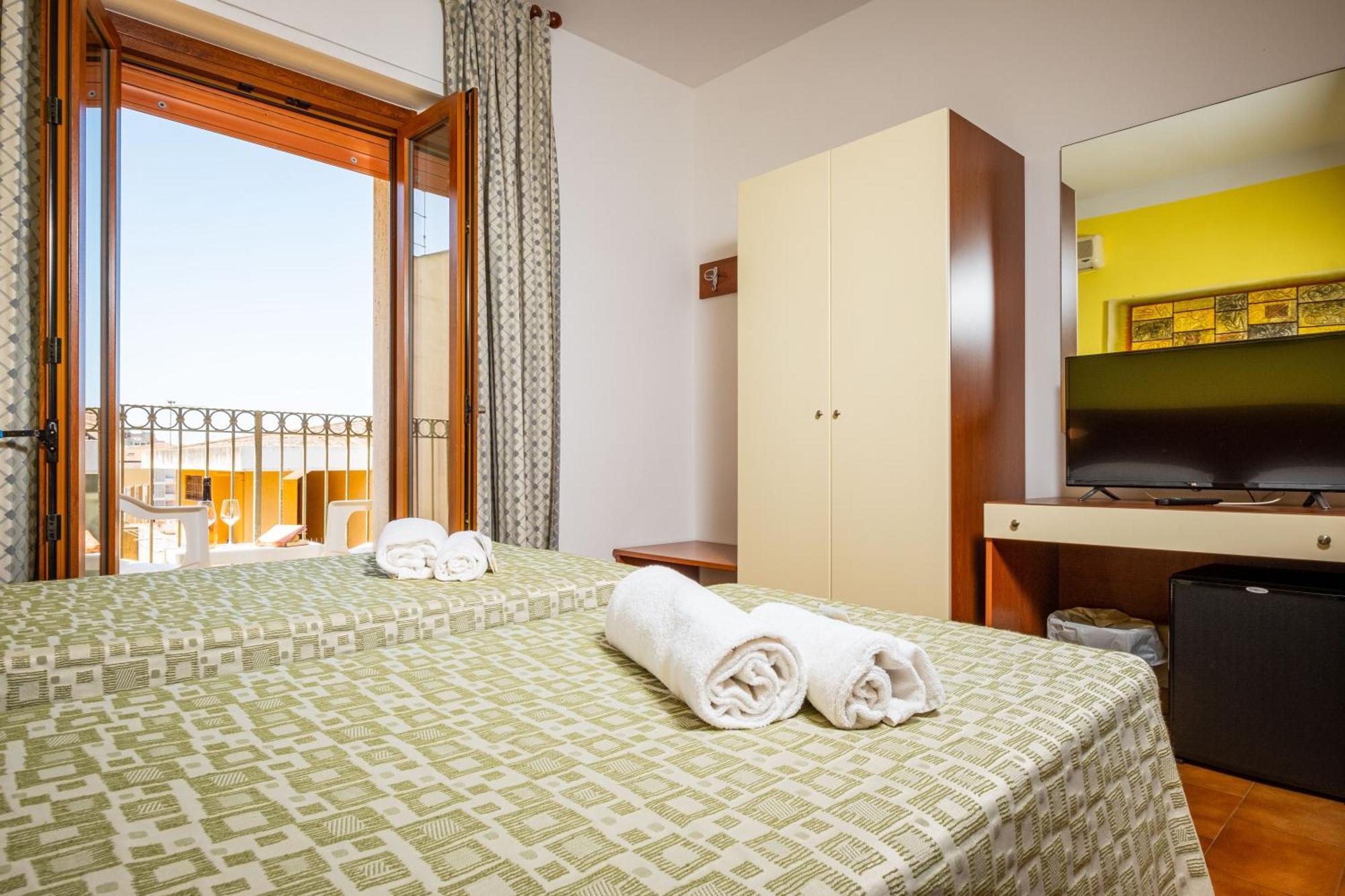 Hotel Il Gabbiano อาลเกโร ภายนอก รูปภาพ